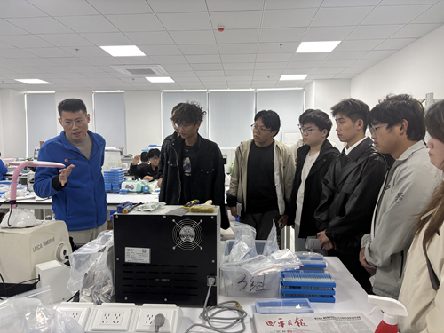 【π團隊】雙工作室聯(lián)動調(diào)研校友企業(yè) 技術轉(zhuǎn)讓助力湖北“校友回歸”